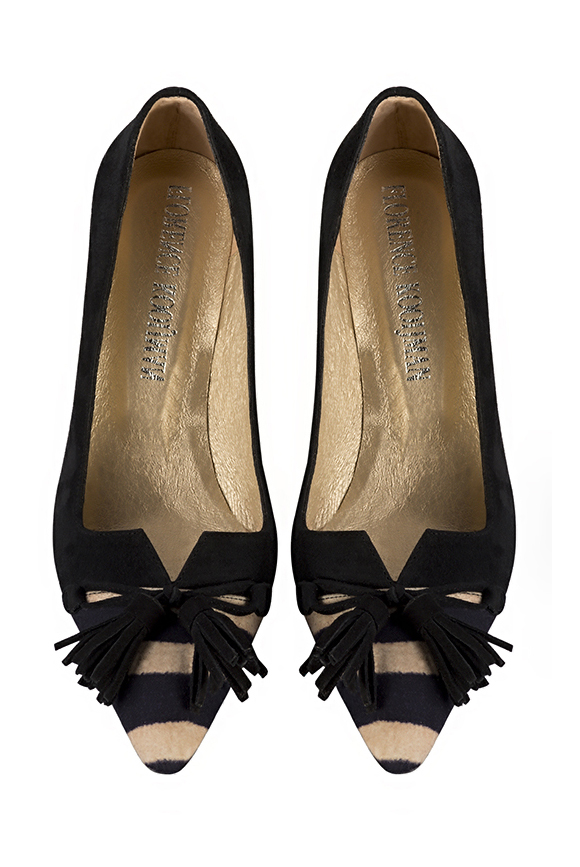 Safari black women's dress pumps, with a knot on the front. Tapered toe. Medium spool heels. Top view - Florence KOOIJMAN